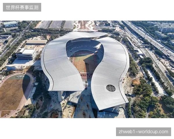 大型场馆如何突破单一体育场租模式，向综合性城市消费空间转型？